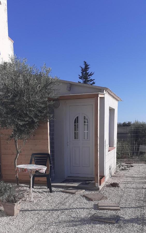 Appartamento Mas Vincent La Fare-les-Oliviers Esterno foto