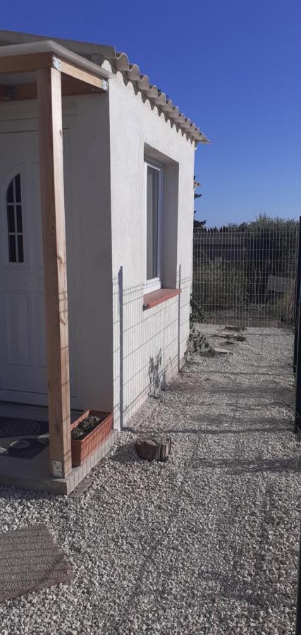 Appartamento Mas Vincent La Fare-les-Oliviers Esterno foto