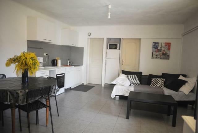 Appartamento Mas Vincent La Fare-les-Oliviers Esterno foto